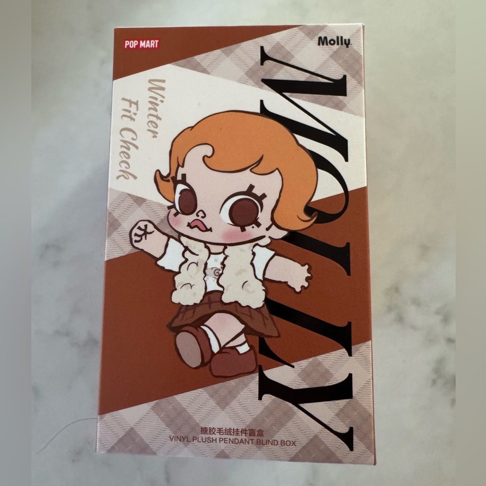 Pop Mart Molly Winter Fit Check Vinyl Blind Box Crave for Blueberry Pie